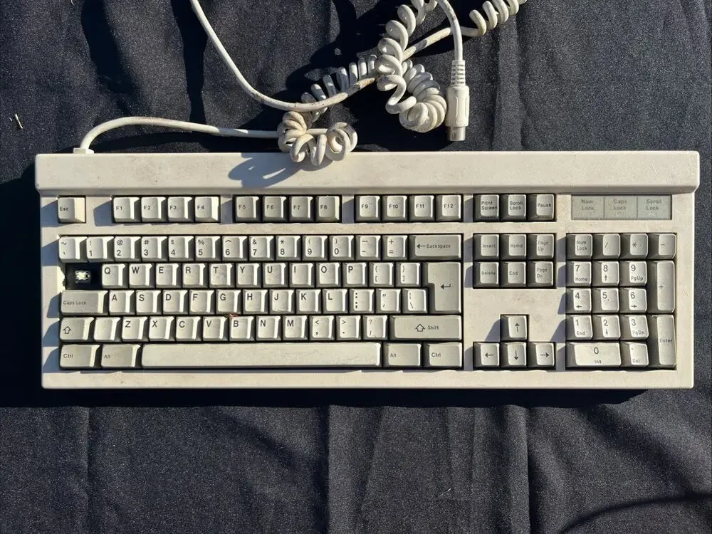 Vintage QX-101 Mechanical Keyboard Model QX-101 PS/2 Beige Keyboard Parts